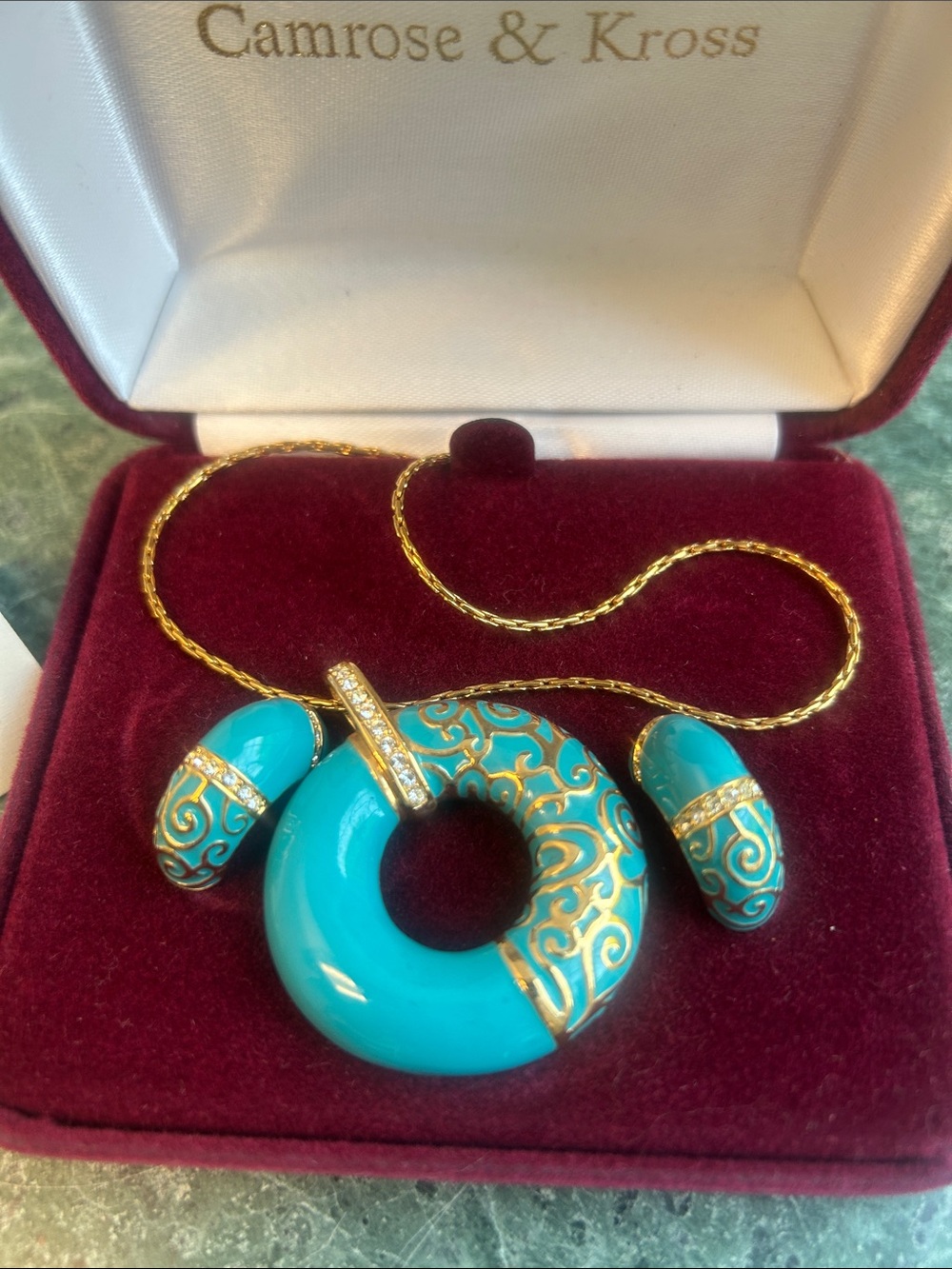 Camrose & Kross JBK Jacqueline Kennedy Howlite Turquoise Necklace & Earring Set